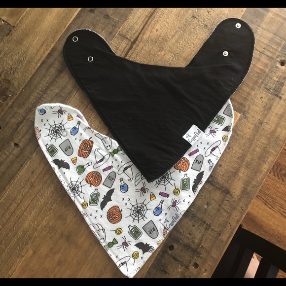 copper pearl halloween bibs